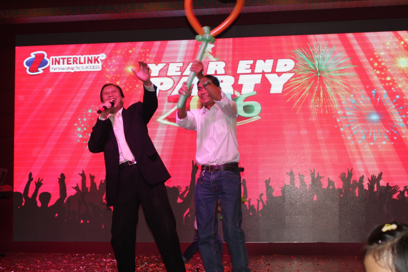 tiec tat nien 2016 -8