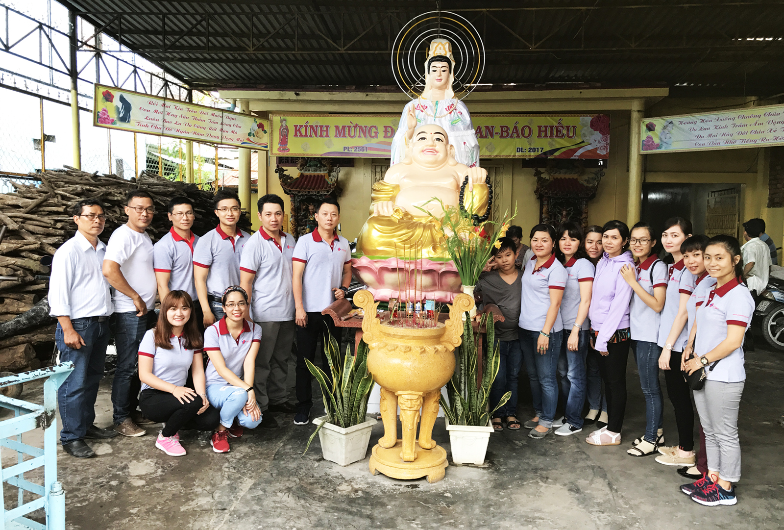 từ thiện chùa Lâm Quang