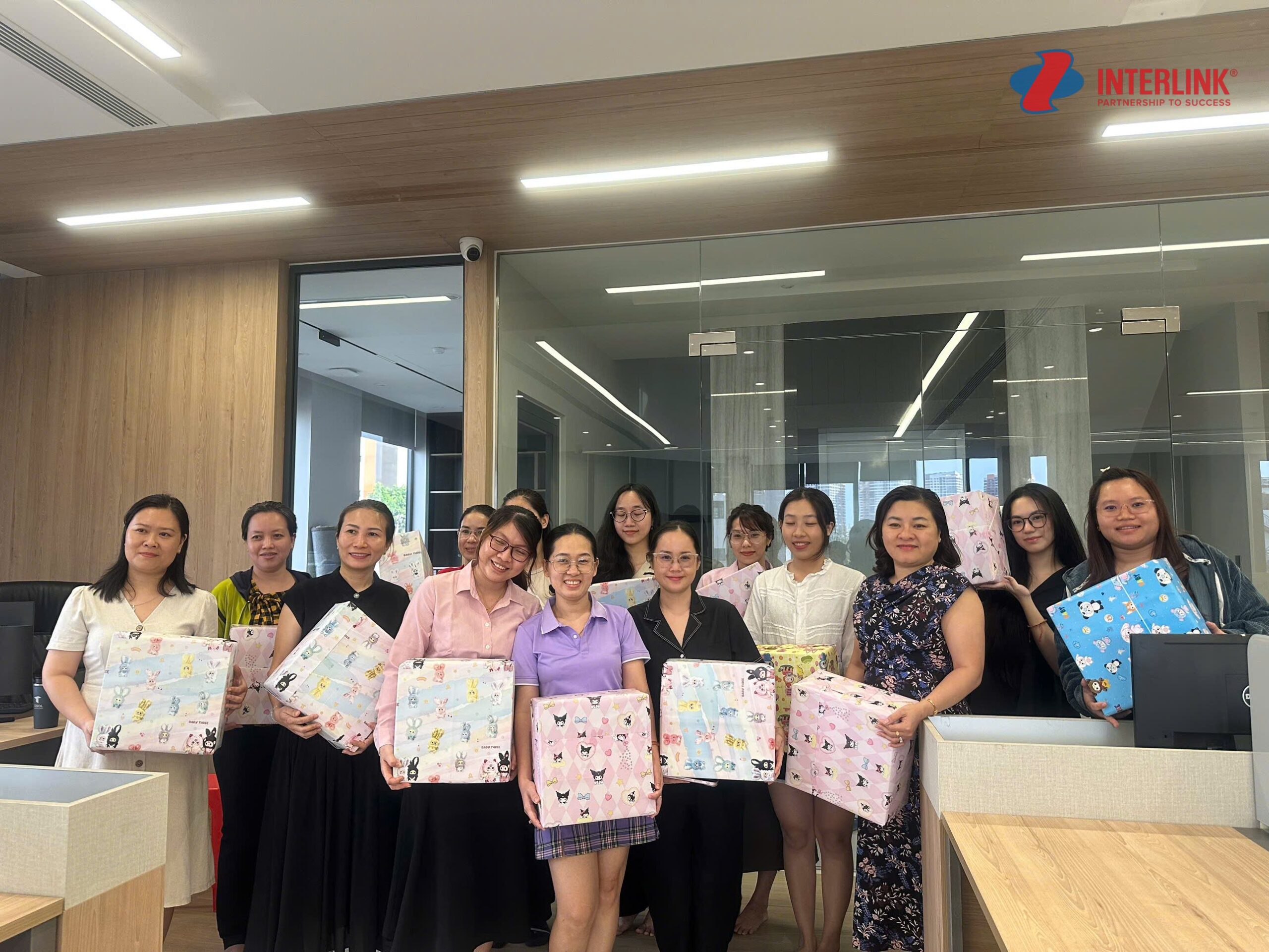 Ngày Quốc tế Phụ nữ 8-3 tại Interlink