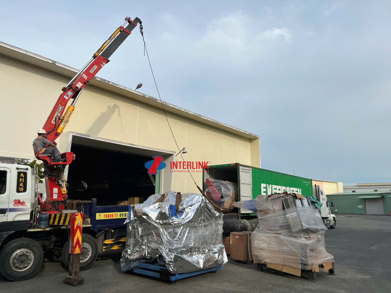 Giải pháp lưu kho máy móc - An toàn, Tối ưu, Tiết kiệm 