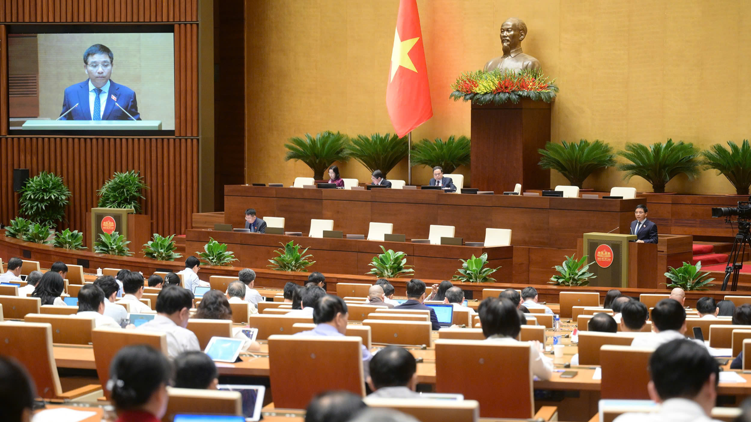 Bộ trưởng Bộ Tài chính báo cáo tiếp thu, giải trình, chỉnh lý dự án Luật - Interlink